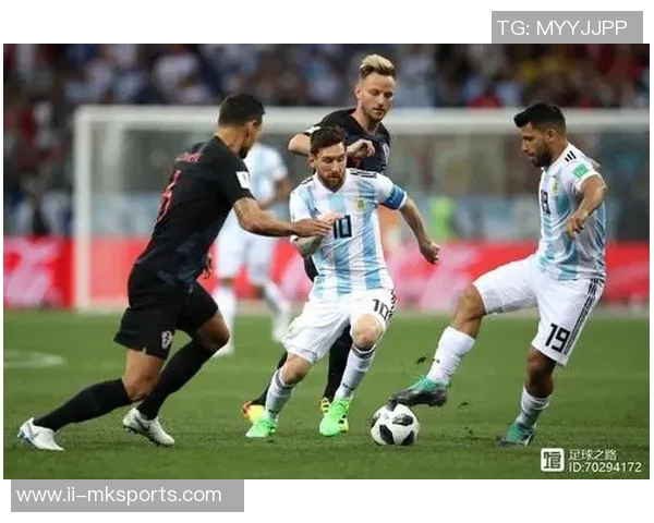 探索WFCF足球的魅力与技巧提升之路,助你成为场上明星球员的秘诀